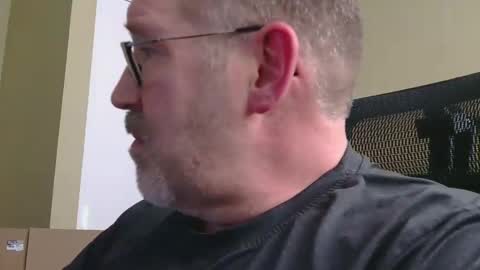 professor21255 online show from September 2025 10:10:02 PM