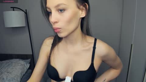 Snapshot of prohibited_content chatting on December 2025 07:15:02 AM Sofi online show from December 2025 07:15:02 AM