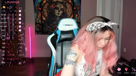 Di online show from December 2025 05:00:01 PM