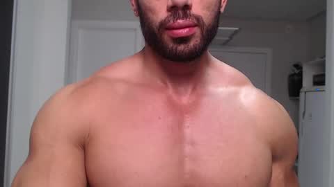 promuscles4u online show from December 2024 12:48:02 AM