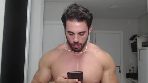 promuscles4u online show from December 2024 11:37:02 PM