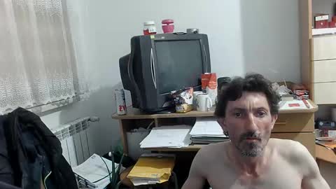 Mariusz online show from February 2026 11:12:01 PM