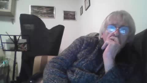 proudwelshman online show from December 2024 11:40:01 PM