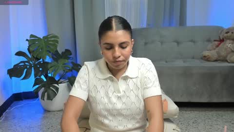 Snapshot of prvncessa_10 chatting on December 2024 08:07:01 PM INDEPENDENT MODEL online show from December 2024 08:07:01 PM