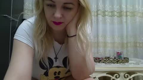 Pryncess sweety online show from December 2024 06:06:01 PM