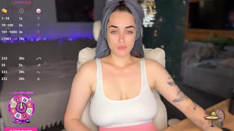 Queen of Pain online show from September 2025 01:56:01 PM