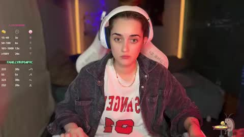 Queen of Pain online show from November 2025 08:42:01 PM