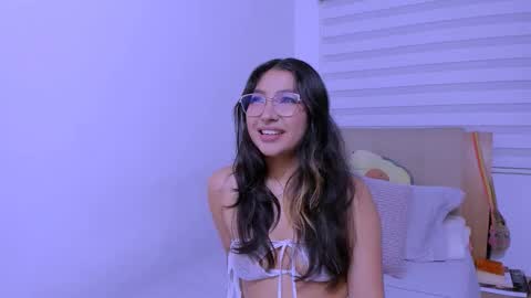 Mara online show from October 2025 05:25:01 AM