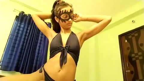 Snapshot of pseudonym822533 chatting on May 2026 12:16:01 AM Pseudonym online show from May 2026 12:16:01 AM