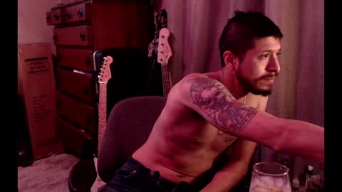 Snapshot of psilocipher chatting on December 2024 10:22:02 AM Sk8wave online show from December 2024 10:22:02 AM