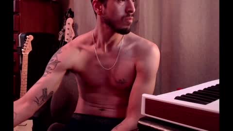 Snapshot of psilocipher chatting on January 2025 11:51:02 PM Sk8wave online show from January 2025 11:51:02 PM