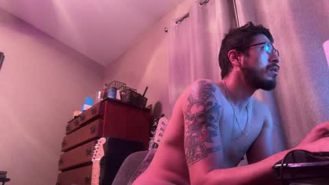 Snapshot of psilocipher chatting on January 2025 12:47:01 PM Sk8wave online show from January 2025 12:47:01 PM