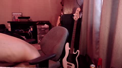 Snapshot of psilocipher chatting on March 2025 12:09:02 AM Sk8wave online show from March 2025 12:09:02 AM