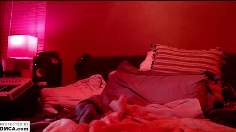 Snapshot of psilocipher chatting on September 2025 10:37:01 AM Sk8wave online show from September 2025 10:37:01 AM