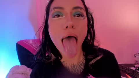 Snapshot of psychodoll_11 chatting on May 2026 03:36:02 AM psycodoll online show from May 2026 03:36:02 AM