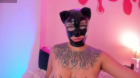 Snapshot of psychodoll_11 chatting on May 2026 03:52:02 PM psycodoll online show from May 2026 03:52:02 PM