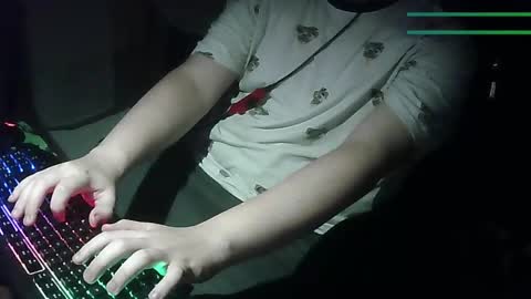 Snapshot of pt35l chatting on February 2025 04:32:02 AM your mysterious man online show from February 2025 04:32:02 AM