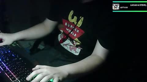 Snapshot of pt35l chatting on February 2025 04:04:02 AM your mysterious man online show from February 2025 04:04:02 AM