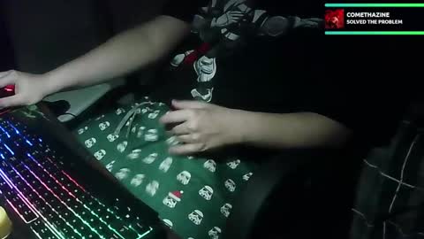 Snapshot of pt35l chatting on February 2025 04:48:02 AM your mysterious man online show from February 2025 04:48:02 AM