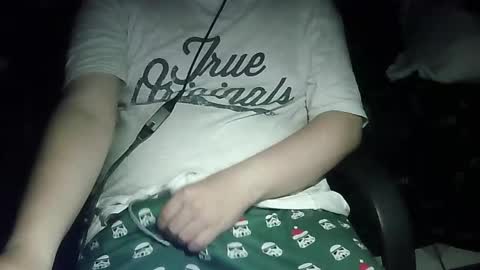 Snapshot of pt35l chatting on December 2025 03:12:01 AM your mysterious man online show from December 2025 03:12:01 AM