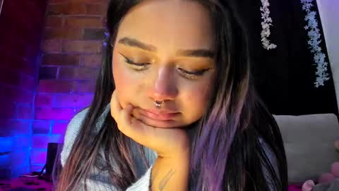 Snapshot of pucaa_ chatting on October 2025 02:17:01 AM Emma Rico model indep online show from October 2025 02:17:01 AM