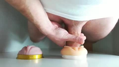 Snapshot of pude90 chatting on January 2026 06:28:02 AM PuDe90 online show from January 2026 06:28:02 AM