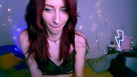 Snapshot of pufpufog chatting on January 2025 01:35:01 PM EsteticHouse online show from January 2025 01:35:01 PM