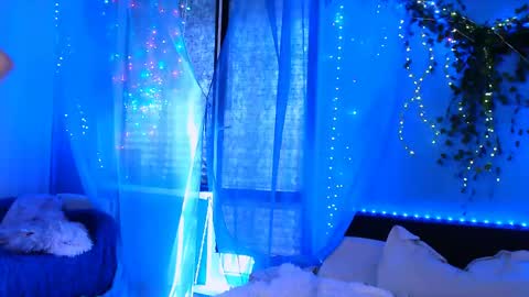 Snapshot of pufpufog chatting on May 2026 06:07:02 AM EsteticHouse online show from May 2026 06:07:02 AM