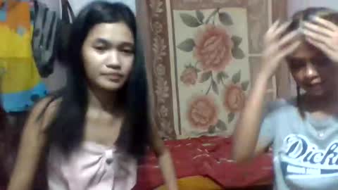 Snapshot of puki_hot chatting on September 2025 11:21:01 AM puki_hot online show from September 2025 11:21:01 AM