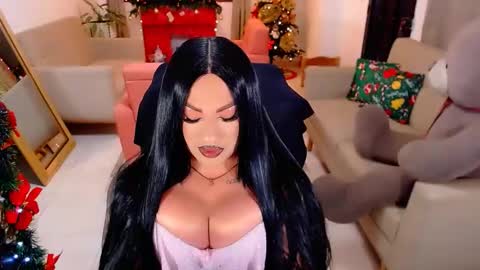   online show from December 2025 04:39:02 AM