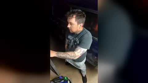 punkrock87denvo online show from July 2026 01:02:01 PM