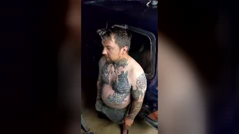 punkrock87denvo online show from July 2026 04:03:02 PM