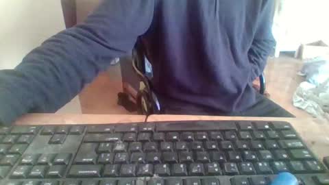 pup_y online show from November 2025 08:47:01 AM