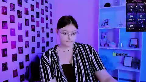 Snapshot of pure_radiance chatting on July 2026 06:40:02 PM Ask me3 online show from July 2026 06:40:02 PM