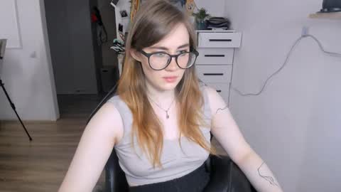 Snapshot of pureheartt chatting on September 2025 09:20:01 AM I am Mila online show from September 2025 09:20:01 AM