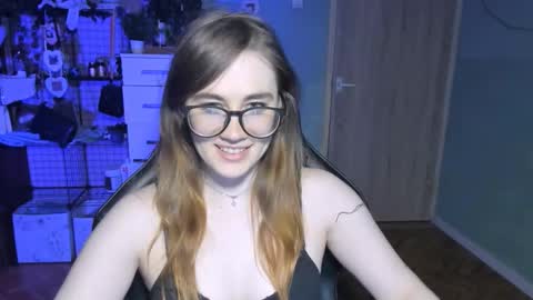 I am Mila online show from October 2025 03:58:01 PM