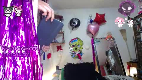 purplekattlyn online show from March 2025 02:30:02 AM