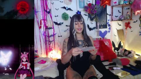 Snapshot of purplekattlyn chatting on April 2026 08:02:02 PM purplekattlyn online show from April 2026 08:02:02 PM
