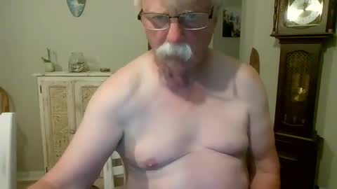 Snapshot of purpleshroom chatting on March 2026 05:04:01 AM purpleshroom online show from March 2026 05:04:01 AM