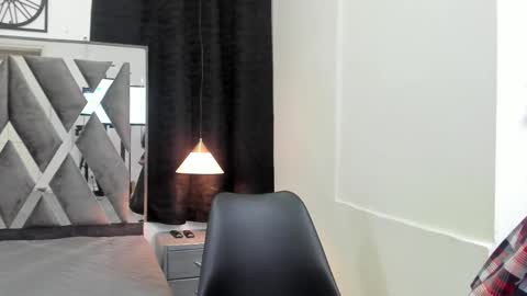 Sara online show from December 2025 12:32:01 PM