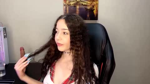 LISA online show from February 2026 03:27:02 PM