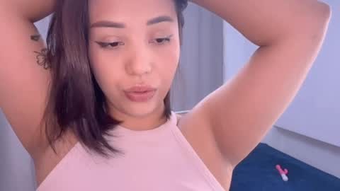 Snapshot of purrrfectmiko chatting on April 2026 08:43:01 PM Miko online show from April 2026 08:43:01 PM