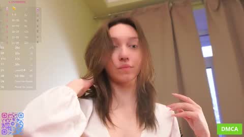 Snapshot of purssophie chatting on November 2025 05:18:02 AM Sophie Fav patterns 99199444press my buttons see what happens online show from November 2025 05:18:02 AM