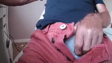 Snapshot of pusssssylicker57 chatting on August 2026 04:06:02 AM pusssssylicker57 online show from August 2026 04:06:02 AM