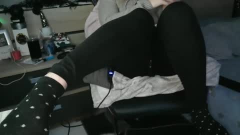 Snapshot of pussy_for_u chatting on December 2024 04:36:02 PM Lara online show from December 2024 04:36:02 PM