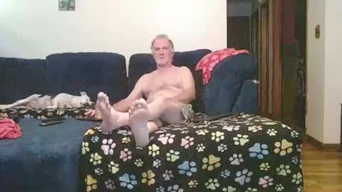 Snapshot of pussy_licker0127 chatting on September 2025 05:17:01 PM Mark online show from September 2025 05:17:01 PM