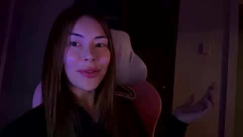 pussycandy4u online show from December 2024 03:17:01 PM