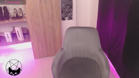 Snapshot of pussycat420_ chatting on March 2026 06:36:01 AM Mari online show from March 2026 06:36:01 AM