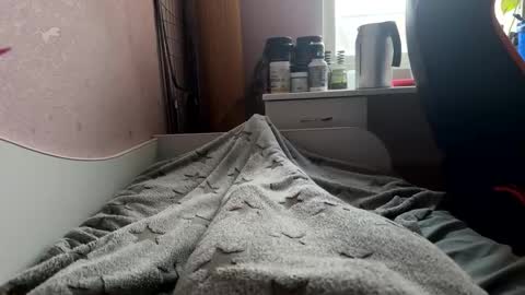 Snapshot of pussylicker1377 chatting on February 2025 10:31:02 AM Pussylicker online show from February 2025 10:31:02 AM