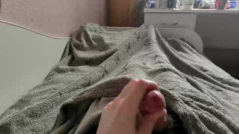 Snapshot of pussylicker1377 chatting on March 2026 02:38:02 AM Pussylicker online show from March 2026 02:38:02 AM